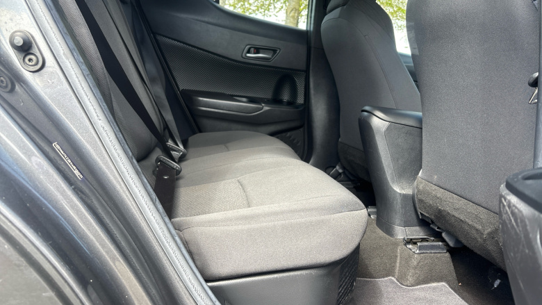 Toyota C-HR 1.8 Hybrid Icon 5dr CVT Hybrid Hatchback